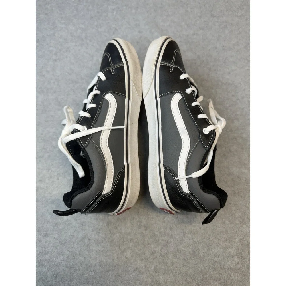 Vans Old Skool size 5 youth